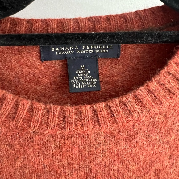 Banana Republic Auburn Crewneck Sweater - Picture 2 of 3